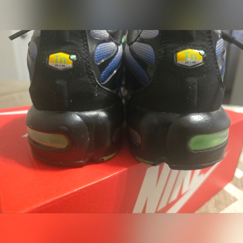 Nike Air Maz Plus (GS) - Picture 4 of 6